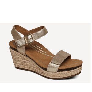 BRAND NEW Aetrex Syndney Quarter Strap Espadrille Wedge